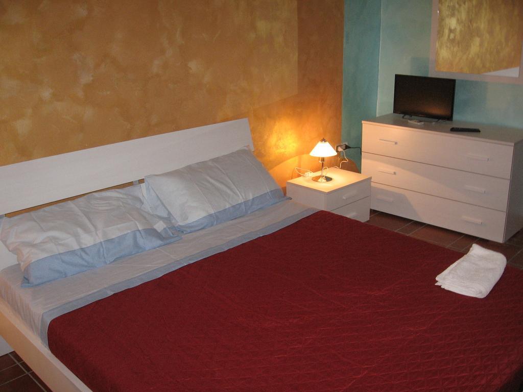 バーリ Golden Dreams Bed & Breakfast エクステリア 写真